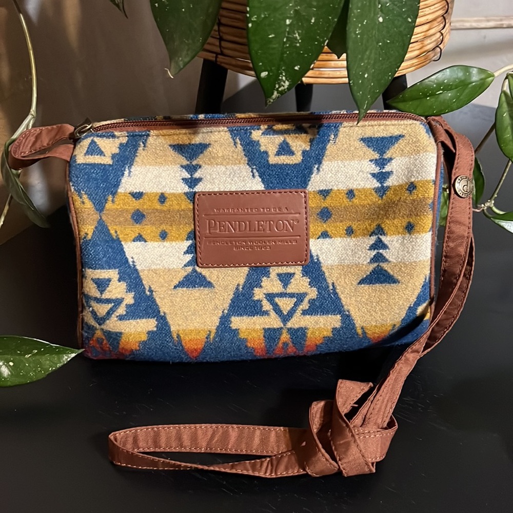 Pendleton Bag - Picture 1 of 13